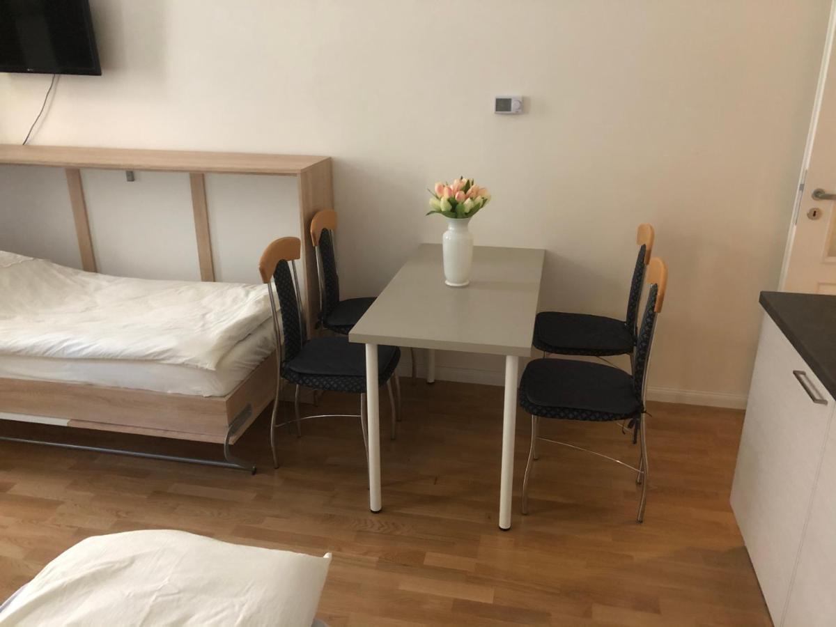 Modern Cozy Apartment In Central Praha Eksteriør bilde